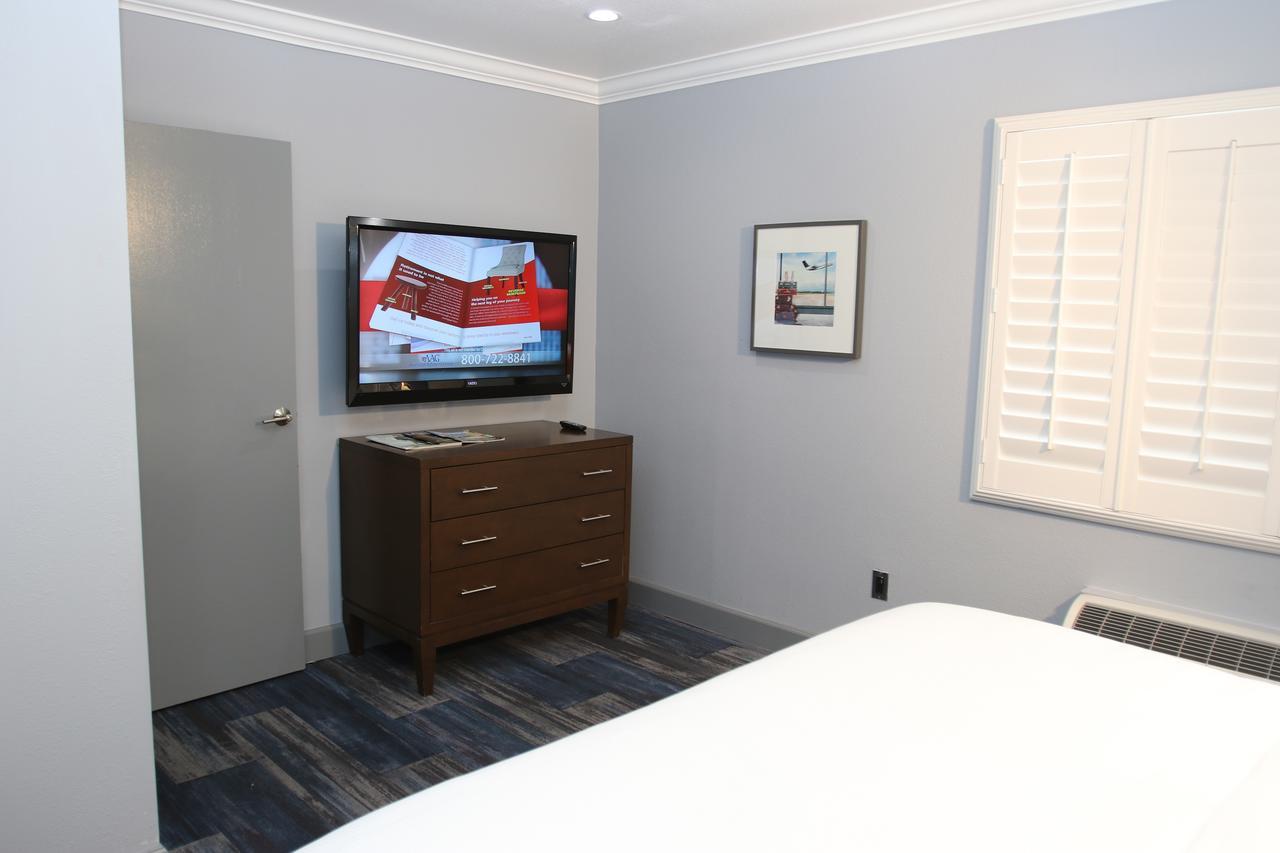 Blvd Hotel & Suites - Walking Distance To Hollywood Walk Of Fame (Adults Only) Los Angeles Exterior photo